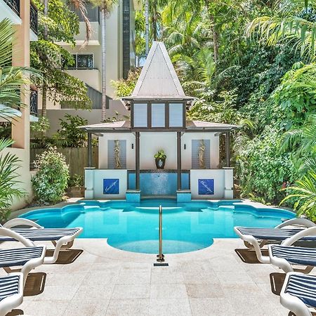 Aparthotel Martinique On Macrossan Port Douglas Esterno foto