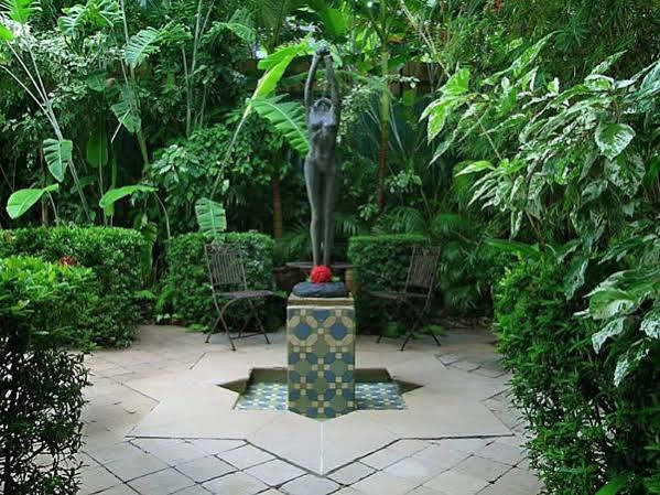 Aparthotel Martinique On Macrossan Port Douglas Esterno foto